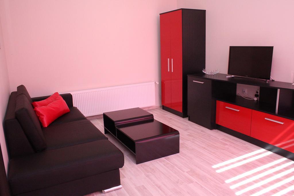 Incanto Family Hotel Sevlievo Room photo