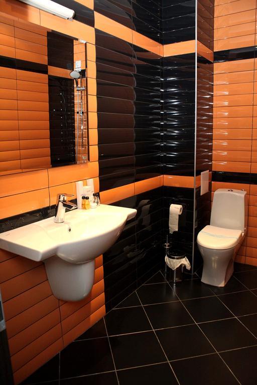 Incanto Family Hotel Sevlievo Room photo